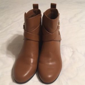 Liz Claiborne ankle boots NWOT